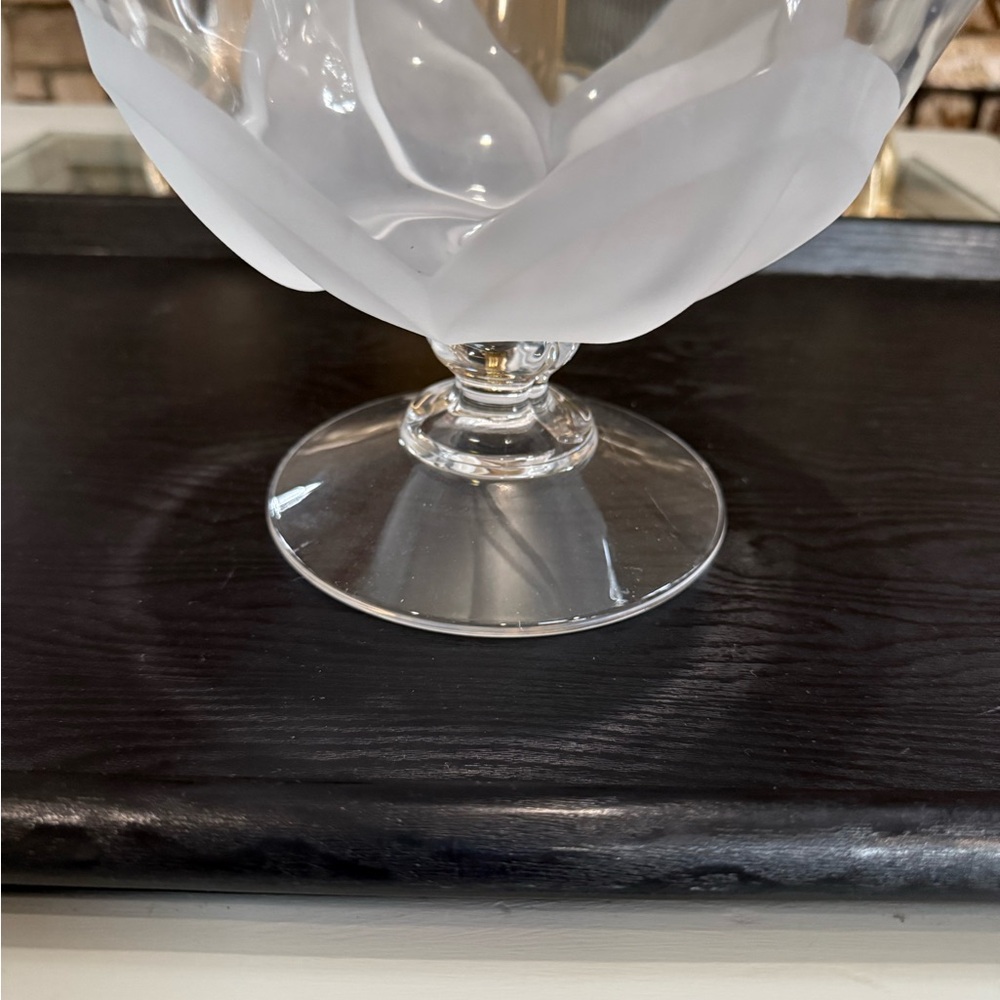 Vintage JD Durand Cristal D'Arques Footed Bowl Florence Satin Frosted Petal - Picture 3 of 4